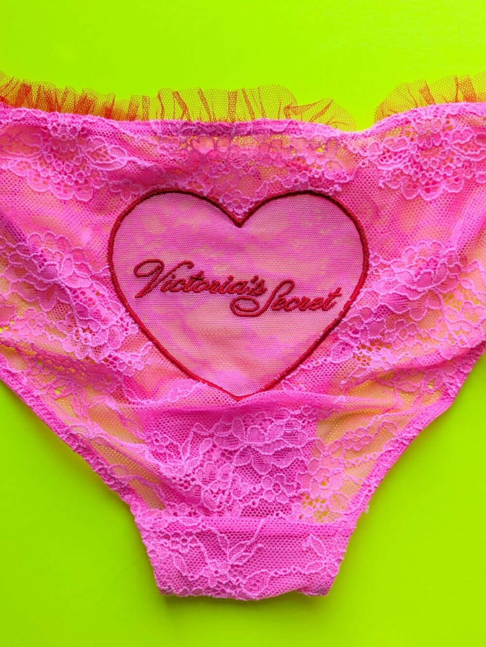 Victoria's Secret Dream Angel Lace Luxe Size S Cheekini Panty with Heart